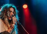 Di Balik Album Baru Paris Jackson, Ada Kisah Kelam tentang Kecanduan dan Pemulihan