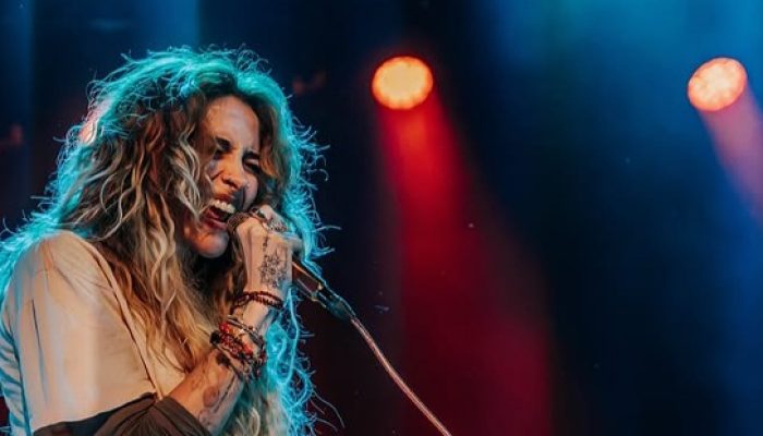 Di Balik Album Baru Paris Jackson, Ada Kisah Kelam tentang Kecanduan dan Pemulihan