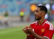 Youri Tielemans Minta Maaf kepada Fans Aston Villa Usai Komentar soal Manchester United