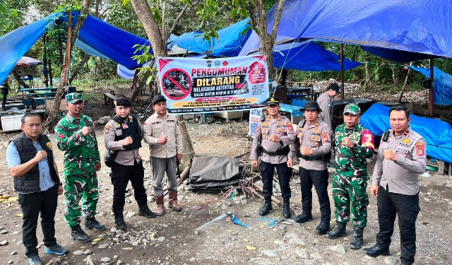 Polisi dan TNI Gerebek Tiga Arena Sabung Ayam di Morowali, Pelaku Kabur