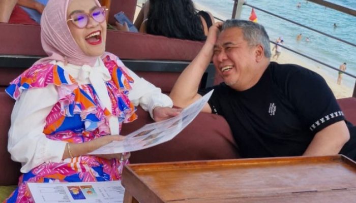 Kisah Cinta Ketua Harian PSI Ahmad Ali dan Istri: Berawal dari Pengajian di Poso, Saksi Pernikahan Prof Aminuddin Ponulele