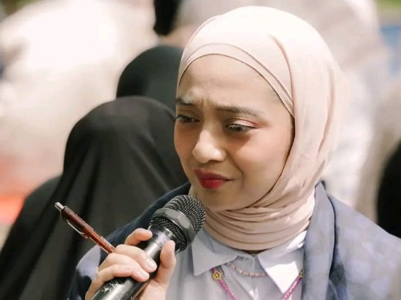 Senyum Chiki Fawzi Penalar Luka Tamiang