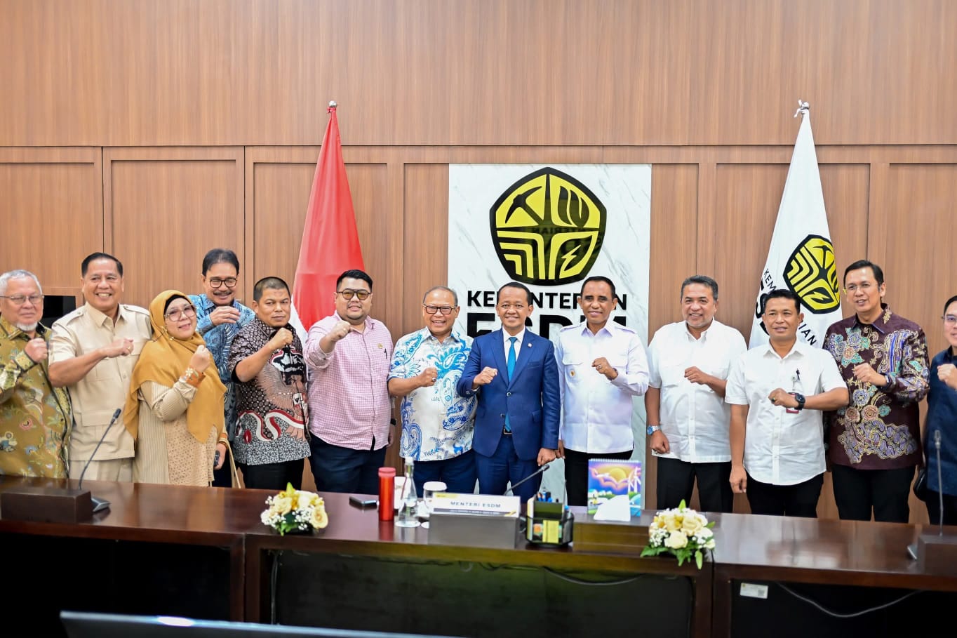Menteri ESDM Bahlil Lahadalia Janjikan Revisi Kepmen ESDM 157