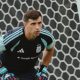 Chelsea Incar Solusi Baru di Bawah Mistar, Emiliano Martinez Masuk Pertimbangan Xabi Alonso