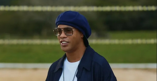 Ronaldinho Comeback! 11 Tahun Pensiun, Legenda Brasil Gabung Klub Serie C Italia