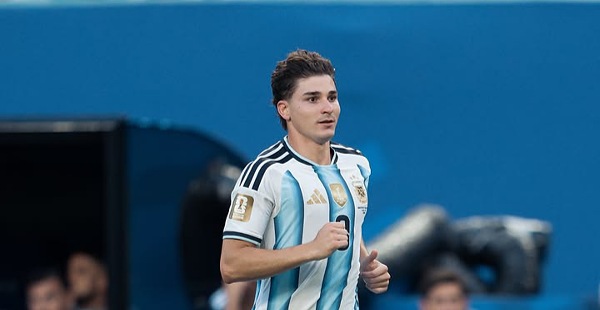 Chelsea Mulai Dekati Atletico Madrid untuk Rekrut Julian Alvarez dengan Skema Mengejutkan