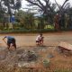 Warda Dg Mamala Sumbang Semen, Warga Gotong Royong Perbaiki Jalan di Kolonodale
