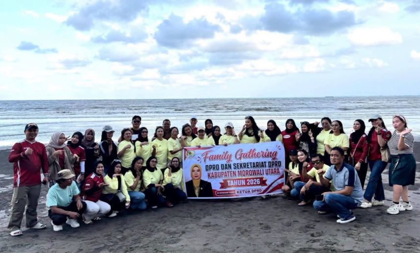 Family Gathering di Pantai Ungkea Tutup Semarak HUT ke-81 RI DPRD Morut