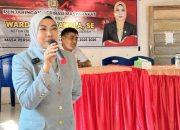 Reses di Desa Towara Pantai dan Ungkea, Warda Dg Mamala Bantu Masjid dan WIA Rp120 Juta