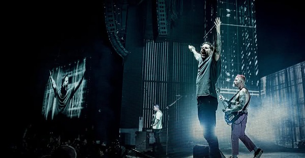 Insiden Tak Biasa di Konser Avenged Sevenfold, Ambulans Malah Dibawa Kabur