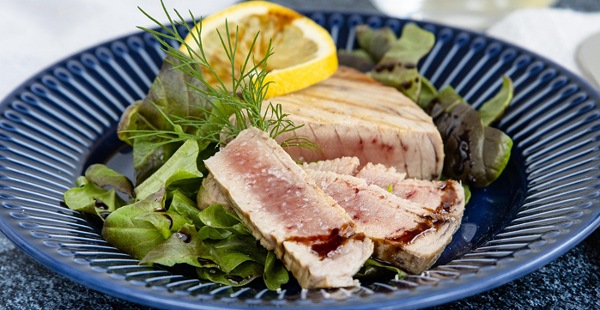 Apa yang Terjadi Jika Anda Mengonsumsi Tuna Lebih dari Dua Kali Seminggu?