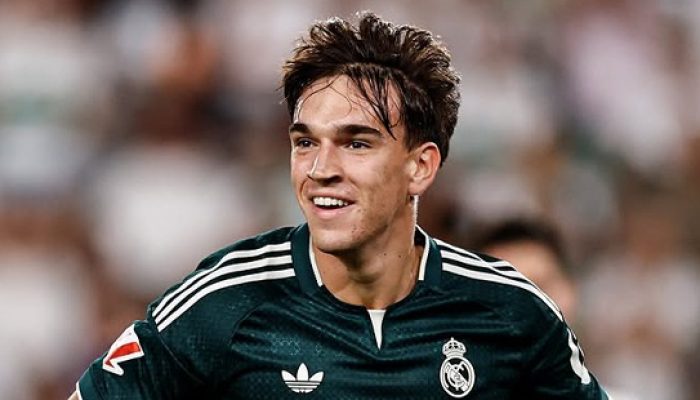 Drama 5 Gol di Martinez Valero, Real Madrid Selamat Berkat Carlos Espi