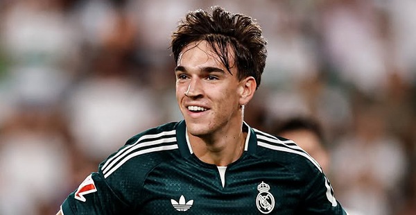 Drama 5 Gol di Martinez Valero, Real Madrid Selamat Berkat Carlos Espi