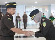 Kajati Sulteng Lantik Rosdianah HK sebagai Koordinator