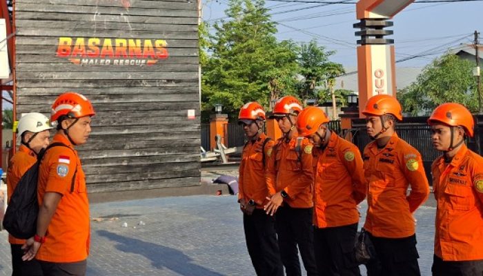 Tim SAR Bergerak, Tujuh Pendaki Tertahan di Gunung Nokilalaki
