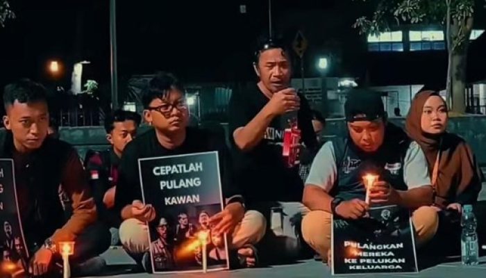 Jurnalis Palu Kirim Doa kepada 5 Jurnalis yang Hilang di Selat Sunda