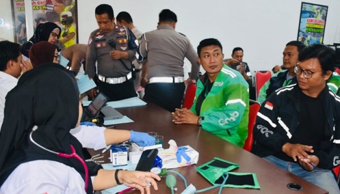 Jelang Hari Lalu Lintas ke-71, Ditlantas Polda Sulteng Gelar Donor Darah