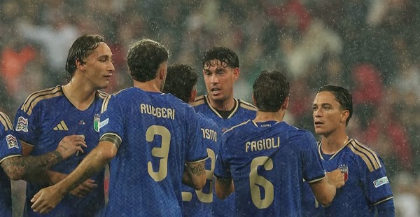 Turki vs Italia 1-4: Azzurri Bangkit, Mancini Hantam Montella di Bursa
