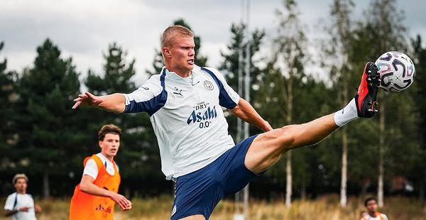 Masa Depan Haaland Makin Panas, Arsenal dan Barcelona Berebut Striker Man City