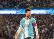 Lionel Messi Dapat Gelar Doktor Kehormatan, Ini Alasan UBA Memberikannya