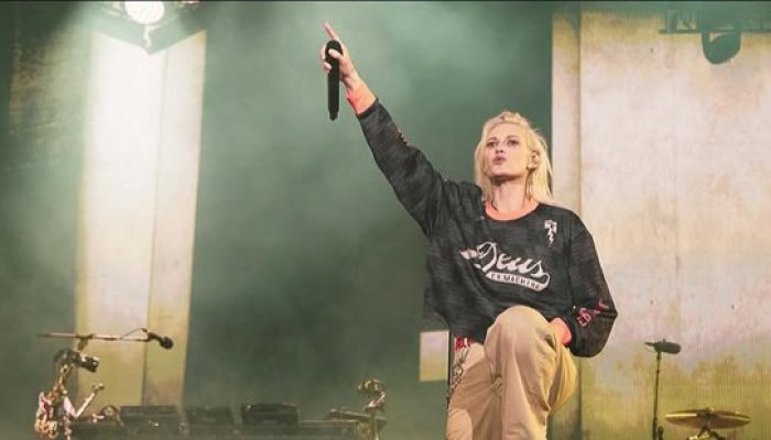 Emily Armstrong Buka Suara soal Keraguan Jadi Vokalis Linkin Park