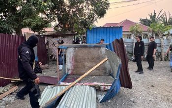 Polisi Gerebek Kampung Narkoba di Kayumalue, 7 Orang Diamankan